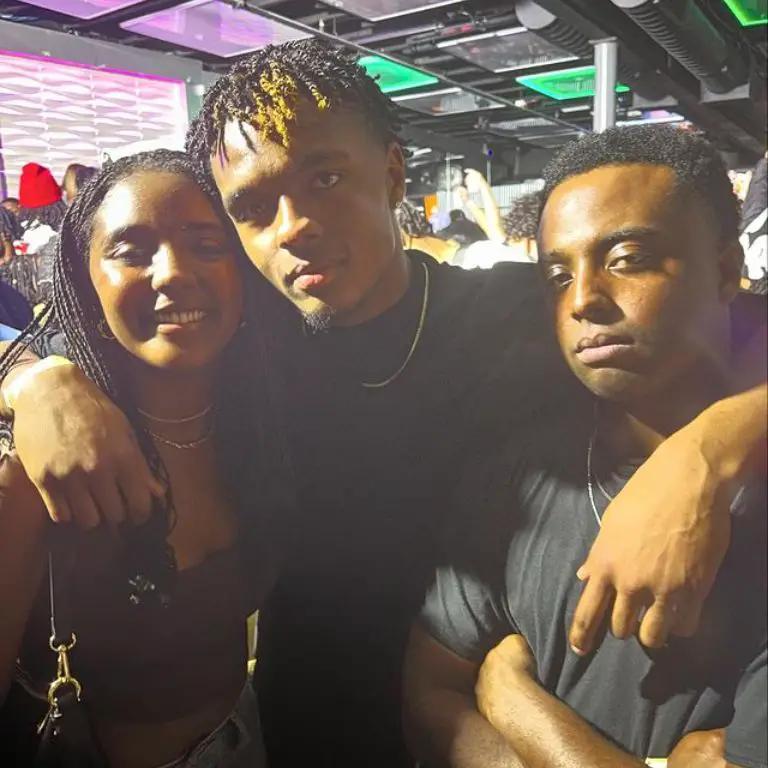 Basketball player Ingram with his siblings