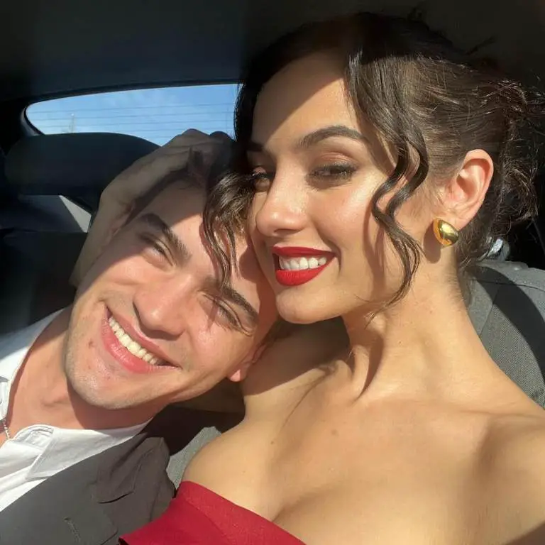 Gabriel Guevara Shares Pictures With His Girlfriend