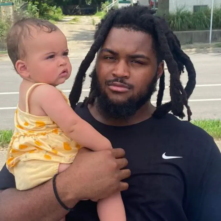 Jer'Zhan Newton with his daughter, Jovi