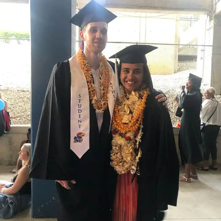 Image of Svi and Ainise Havili.