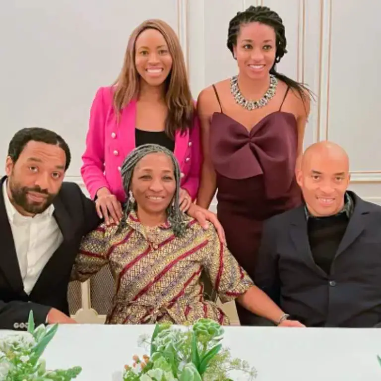 Chiwetel Ejiofor attending a family event with his mother and siblings.