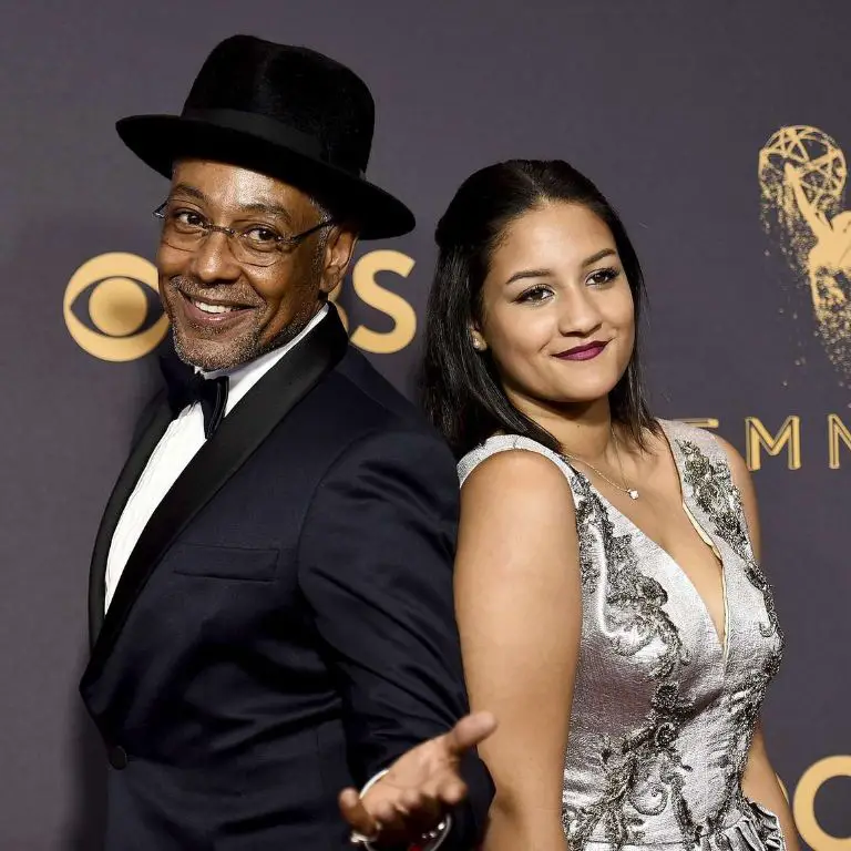 Giancarlo Esposito-with his wife-Joy in the red carpet