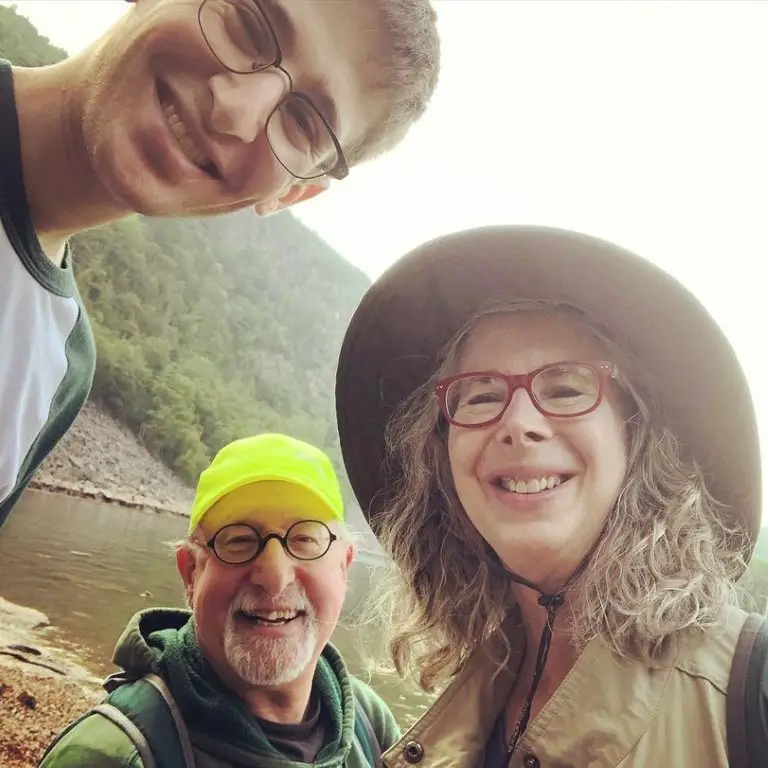 Noah Robbins with his parents