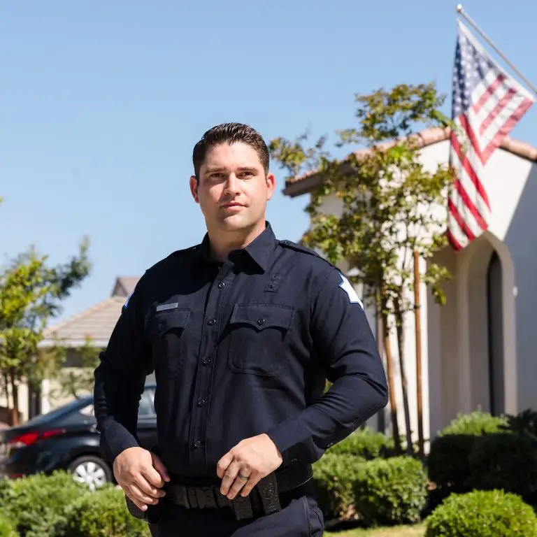 Oficer Jordan has been working as a peace police for 13 years. 