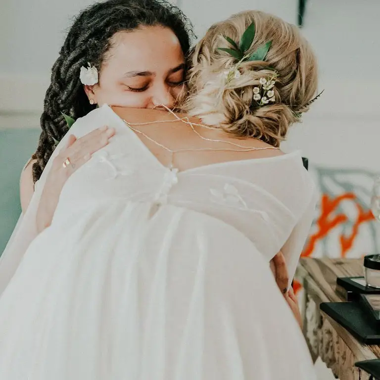 Sasha Lane and her assistant.