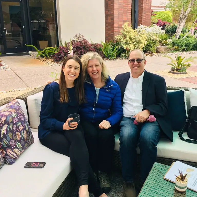 Kristen Faulker with her parents in Threshold Ventures.