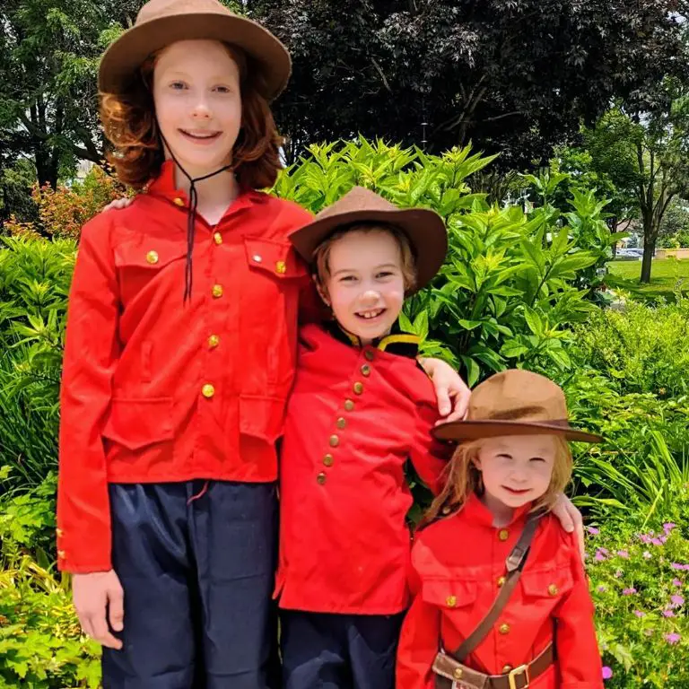 Lochlan Miller with his siblings in their home at Ontario.