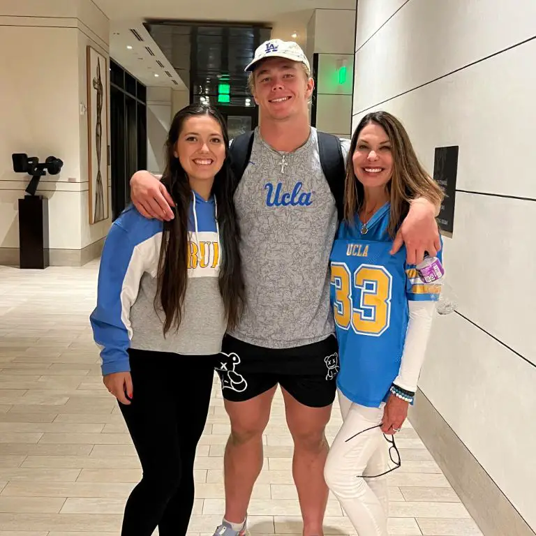 NFL player Carson Steele with his mother and sister