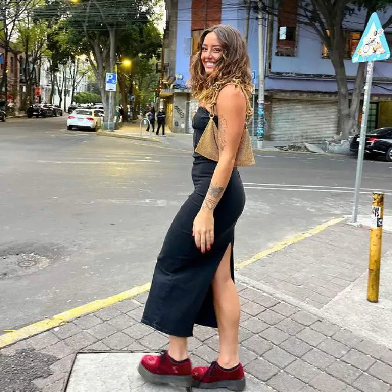 Allen Lazard ex-girlfriend, Kourtney Leigh Camy roaming on the streets of Mexico city celebrating her 30th birthday