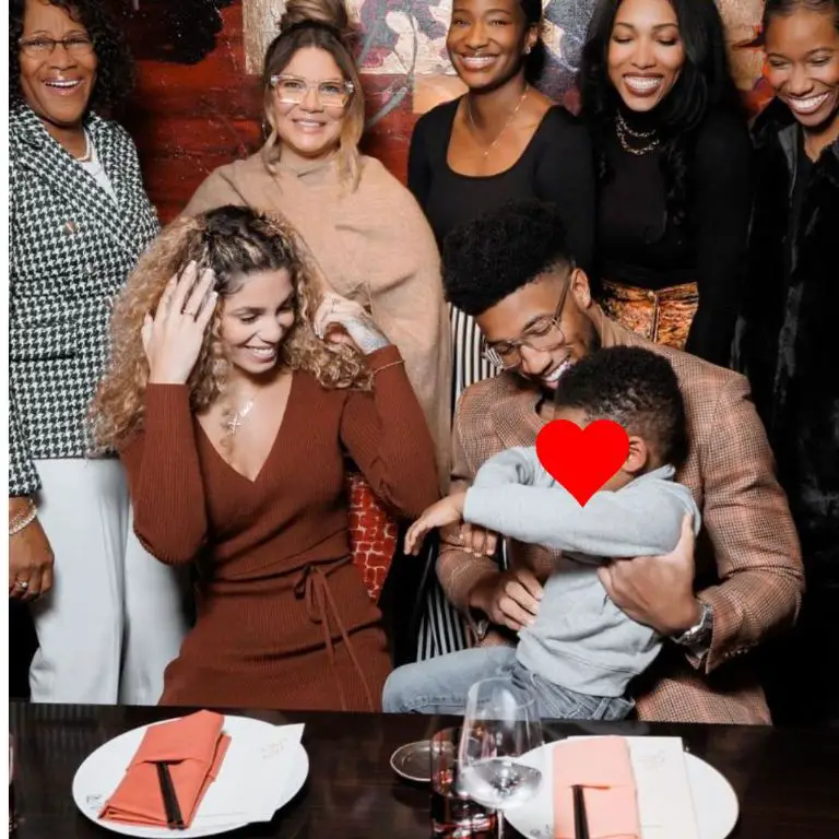 NFL player Humphrey with his wife, Mia, and family members