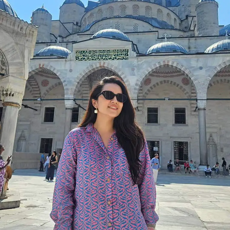 Sadichha Shrestha at Blue Mosque Visit.