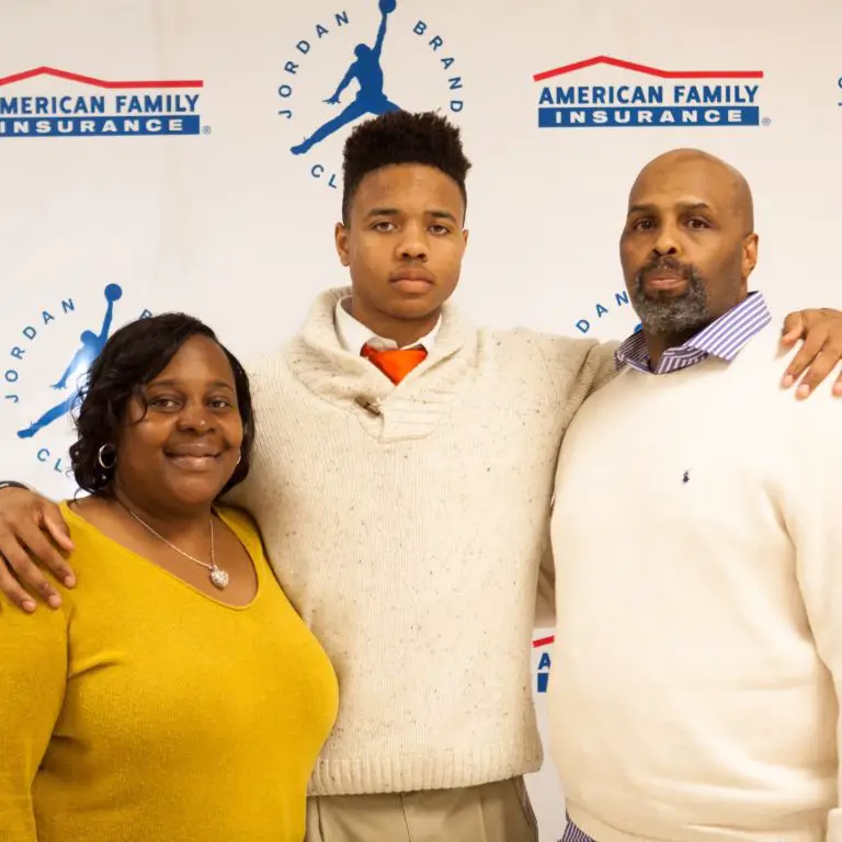 Markelle Fultz with his mom Ebony and coach Keith Smith.